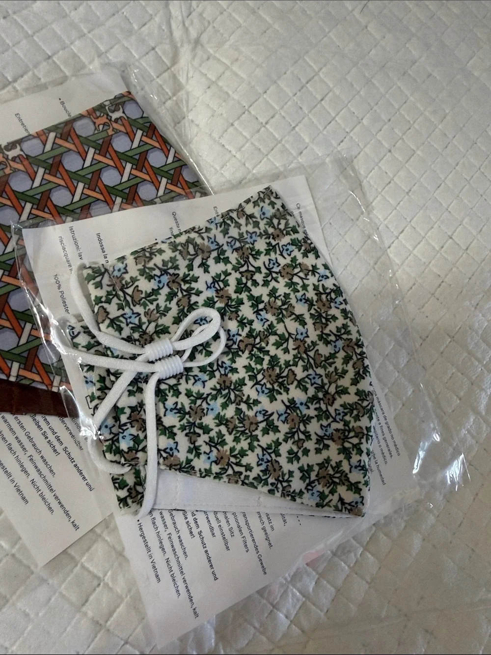 Tory burch Floral and Patterned Face Mask bundle